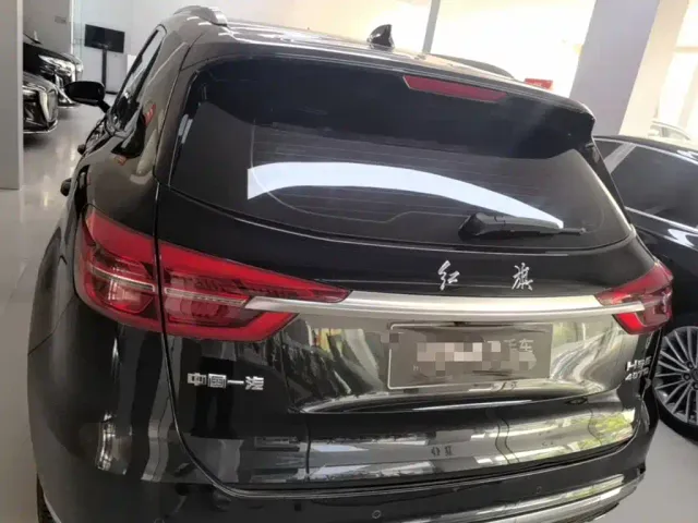 Hongqi HS5 — Фото автомобиля 3