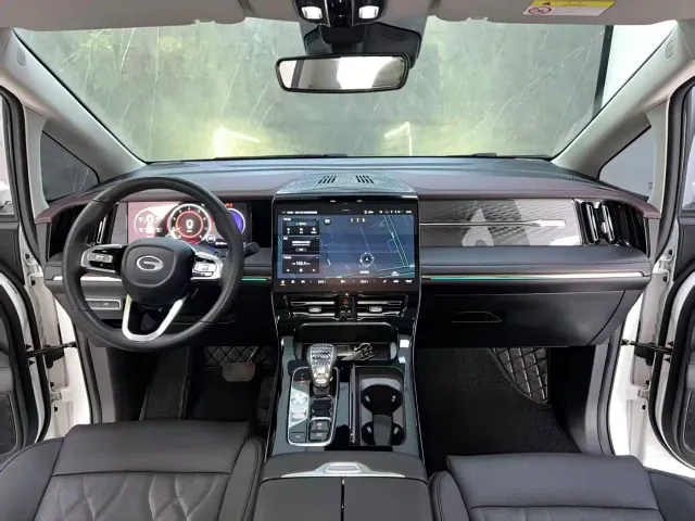 GAC Trumpchi M8 — Фото автомобиля 11