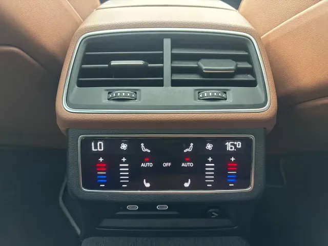 Audi A7L — Фото автомобиля 15
