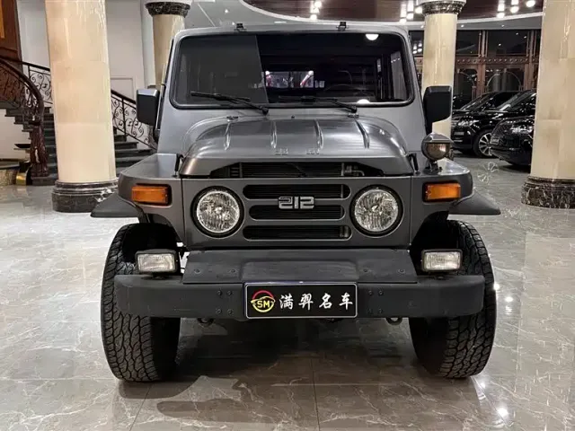 BAW 212 Classic — Фото автомобиля 3