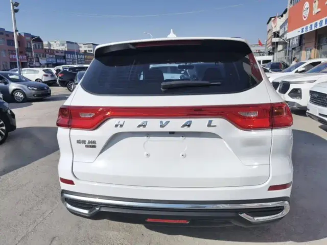 Haval M6 — Фото автомобиля 5