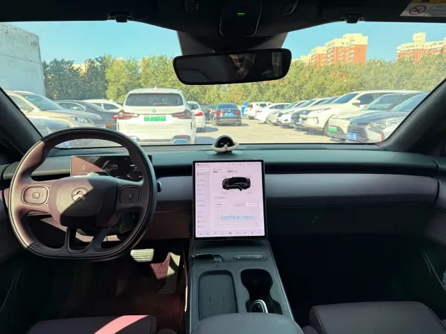 Nio ET5 Touring — Фото автомобиля 4