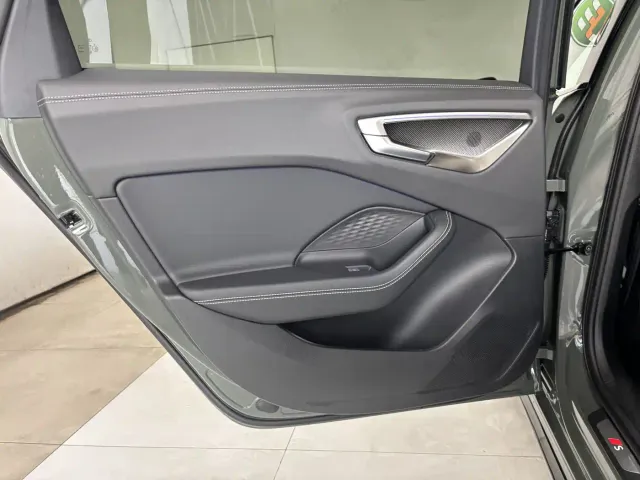 Audi A5L — Фото автомобиля 22