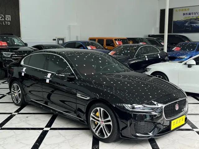 Jaguar XEL — Фото автомобиля 3