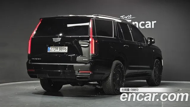 Cadillac Escalade Generation 5 — Фото автомобиля 2
