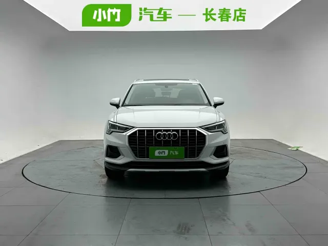 Audi Q3 — Фото автомобиля 2