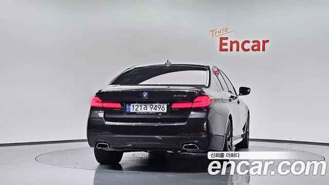 BMW 5-Series 5 серия (G30) — Фото автомобиля 3
