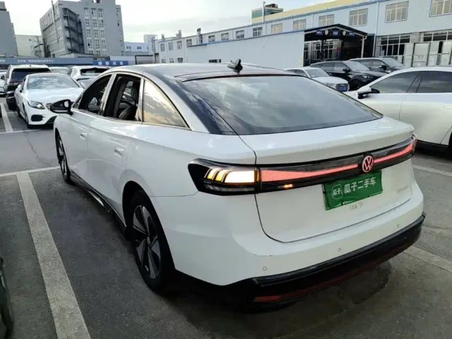 Volkswagen ID.7 Vizzion — Фото автомобиля 4