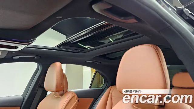 Mercedes-Benz C-Class — Фото автомобиля 29