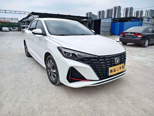 Фотография автомобиля — Changan Eado