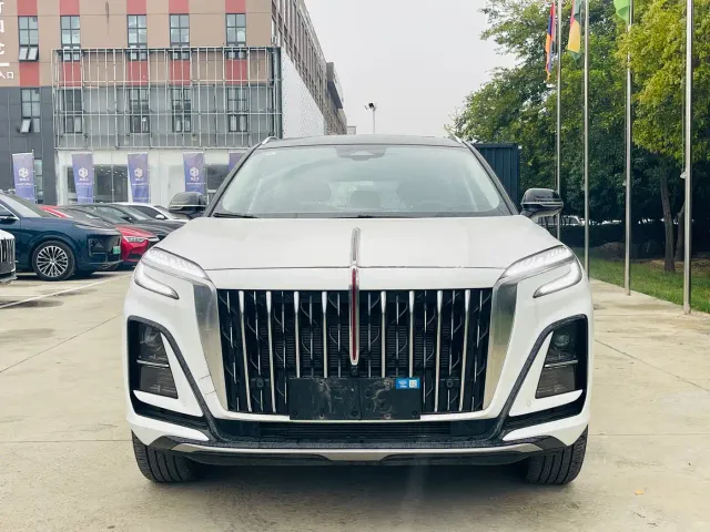 Hongqi HS3 PHEV — Фото автомобиля 2