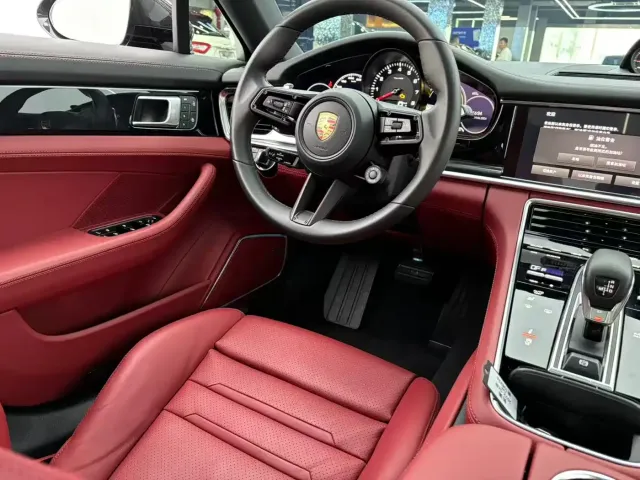 Porsche Panamera — Фото автомобиля 6