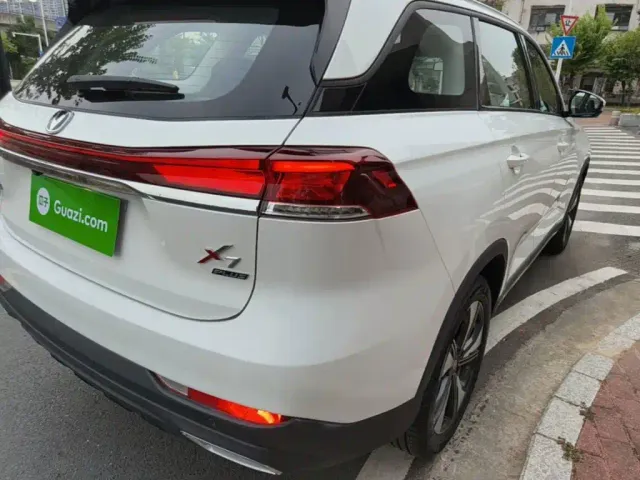 Changan X7 Plus — Фото автомобиля 7