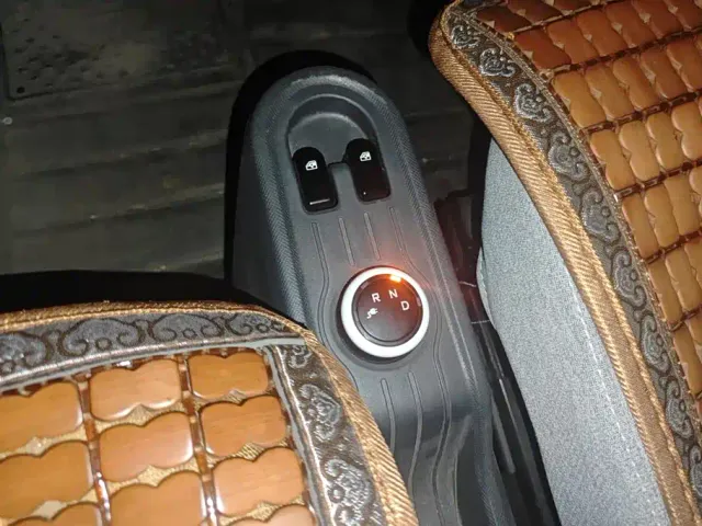Wuling Hongguang Mini EV — Фото автомобиля 16