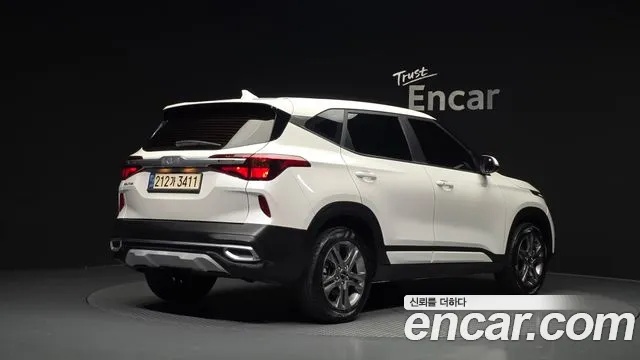 Kia Seltos — Фото автомобиля 2