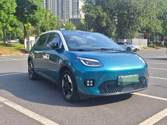 GAC Aion UT — Фото автомобиля 3