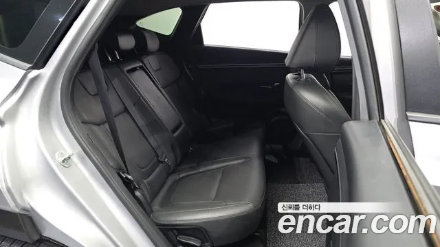 Hyundai Tucson Tucson (NX4) Дизель 2.0 4WD — Фото автомобиля 11