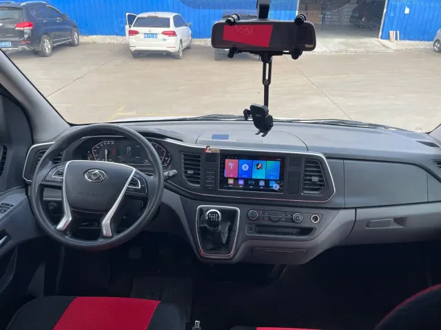 Maxus Xintu V80 — Фото автомобиля 8
