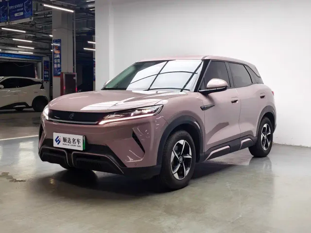 Фотография автомобиля — BYD Yuan UP