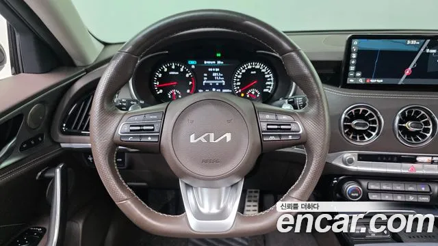 Kia Stinger Stinger Meister 2.5 AWD Masters — Фото автомобиля 14