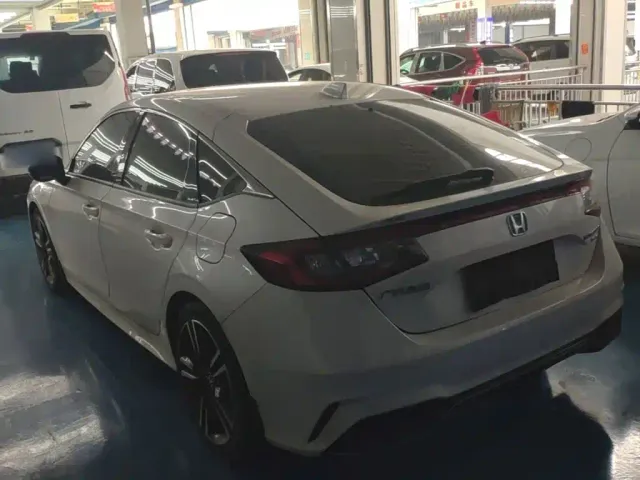 Honda Integra — Фото автомобиля 4
