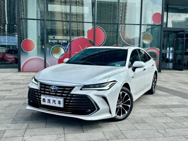 Фотография автомобиля — Toyota Avalon