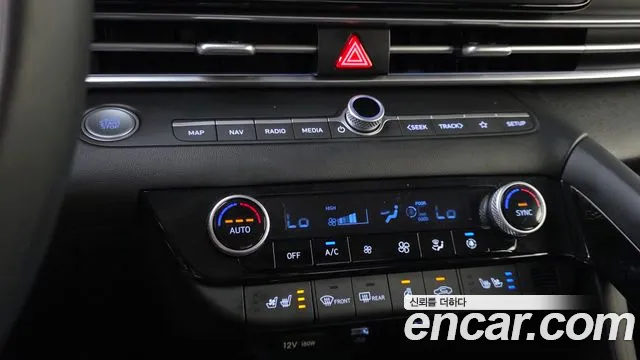 Hyundai Avante CN7 — Фото автомобиля 18