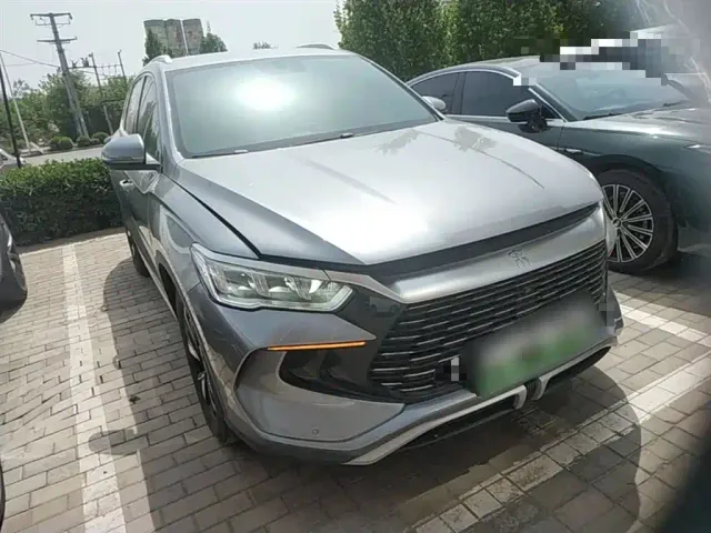 BYD Song Pro — Фото автомобиля 3