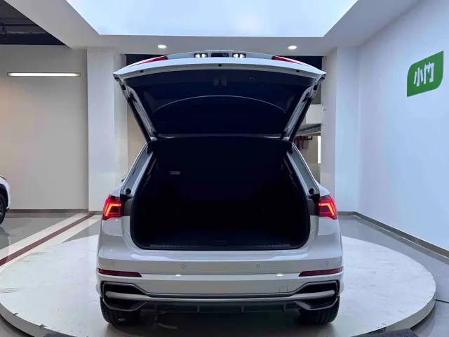 Audi Q3 — Фото автомобиля 20