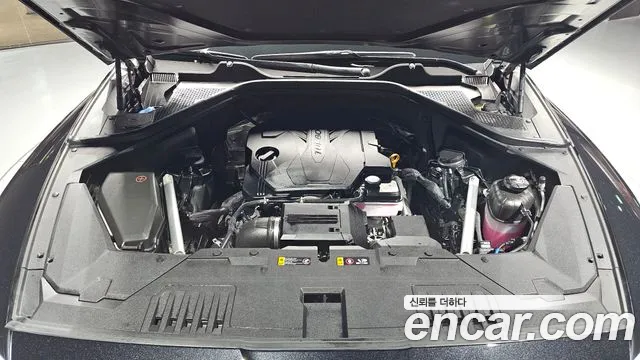 Genesis GV80 2.5T Бензин AWD — Фото автомобиля 2