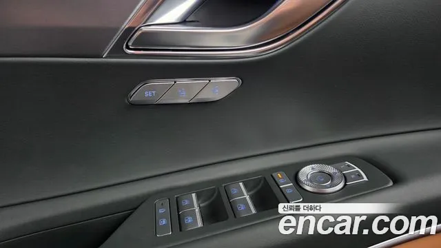 Genesis GV80 — Фото автомобиля 29