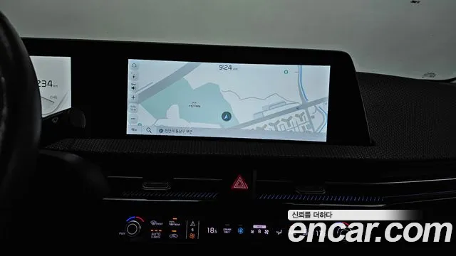 Kia EV6 — Фото автомобиля 11
