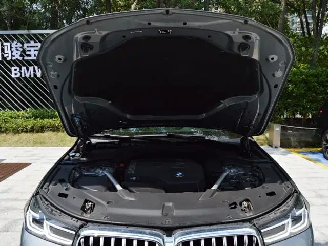 BMW 6 Series Gran Turismo — Фото автомобиля 7