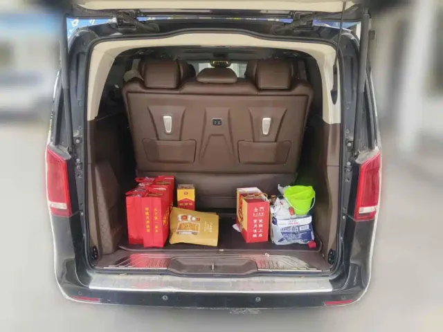 Mercedes-Benz V-Class — Фото автомобиля 5