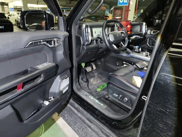 Jetour T2 — Фото автомобиля 12