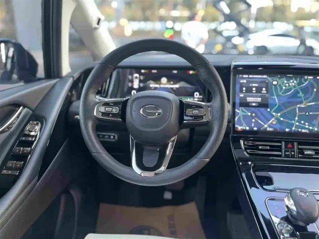GAC Trumpchi E9 — Фото автомобиля 20