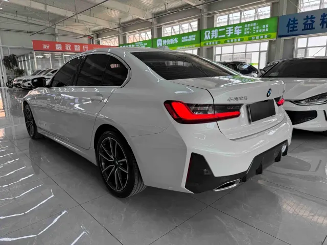 BMW 3 Series — Фото автомобиля 6