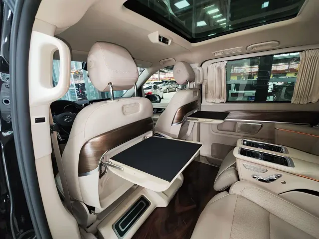Mercedes-Benz V-Class — Фото автомобиля 21