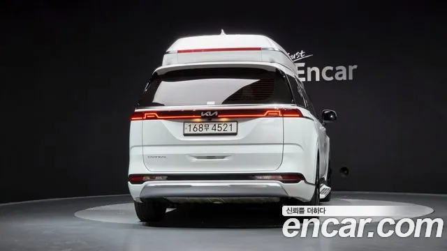 Kia Carnival 4th Gen — Фото автомобиля 4