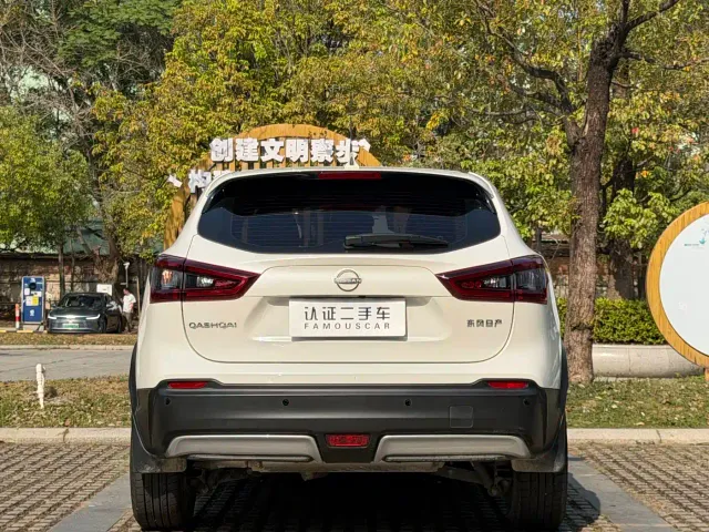 Nissan Qashqai — Фото автомобиля 6