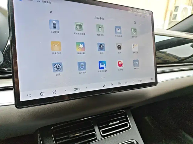BYD Han — Фото автомобиля 14