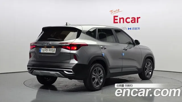 Kia Seltos — Фото автомобиля 2