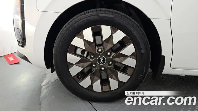 Hyundai Staria — Фото автомобиля 6