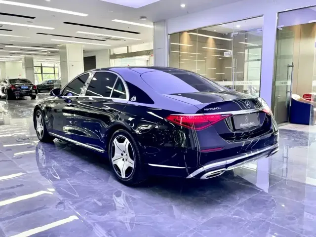 Mercedes-Benz S-Class — Фото автомобиля 4
