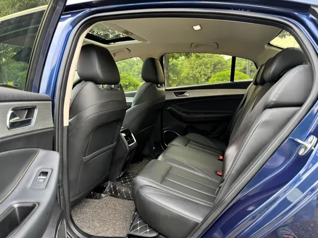 Chery Arrizo 5 PLUS 2021 Little AI 1.5T CVT Enjoy PLUS — Фото автомобиля 11