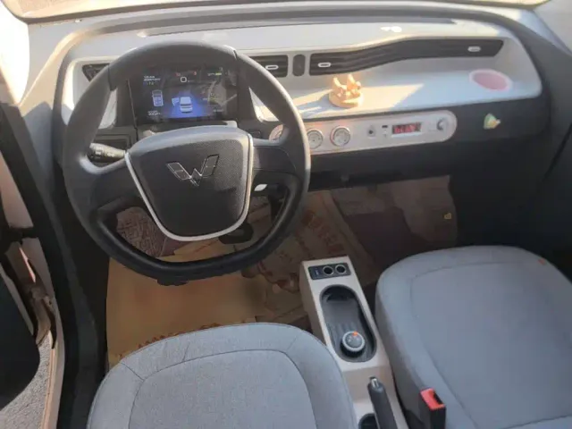 Wuling Hongguang Mini EV — Фото автомобиля 9