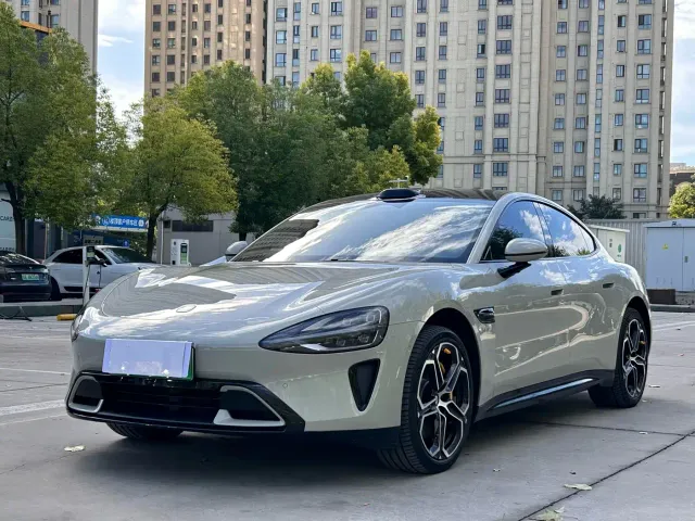 Фотография автомобиля — Xiaomi SU7