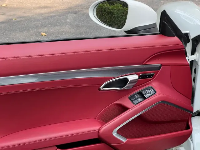 Porsche 718 — Фото автомобиля 6