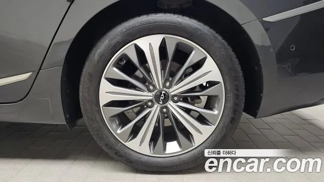 Kia K8 Noblesse — Фото автомобиля 21