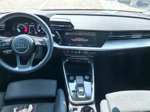 Audi A3 — Фото автомобиля 5